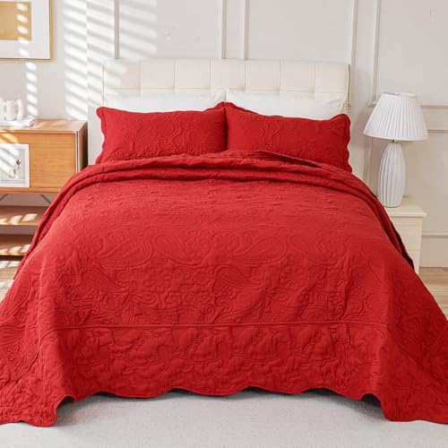 Image of EVENHUG Oversized King Quilt California King Size Lightweight Bedding Set Reversible Bedspread Coverlets for All Seasons 3 Piece (Red 120 inchx128 inch)