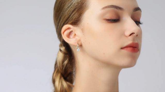 KRKC Moissanite Drop Earrings – 1ct Lab Created Diamond Earrings, 14k White Gold Plated Sterling Silver Leverback For Women