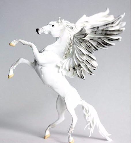 Pegasus figurine,winget horse figurine,white horse,fantasy animal figurine,horse statuette,horse sculpture