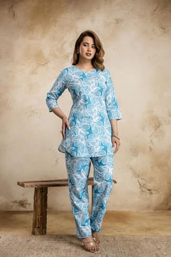 Image of Women's Pure Cotton Printed Night Suit,Top and Relaxed Pajama Set, Stylish Sleepwear