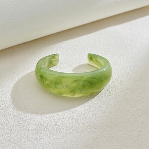 WOWORAMA Acrylic Resin Cuff Bracelet for Women Colorful Acrylic Dome Open Bangles Beige Tortoise Brown Chunky Mottled Acetate Resin Bracelets Jewelry