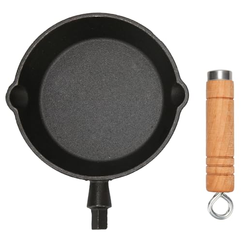 Cocine la Sartén, la Remolacha en la Remolacha en la Bandeja de Madera para Hacer Rizado para la Casa