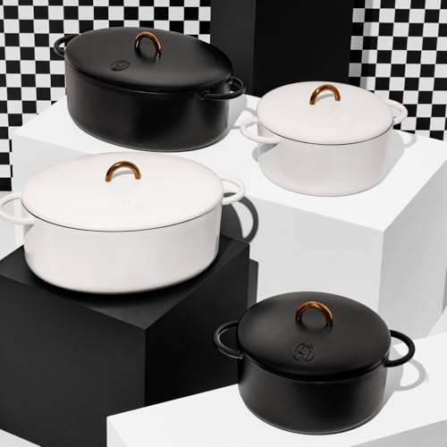 Image of Great Jones 3.5 Quart Enameled Cast Iron Dutch Oven Pot w /Lid (Pepper)