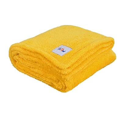 Dear Paw - Pet Blanket for Dog and Cat, Fleece Fluffy Pets Blanket Warm, Soft and Washable Throw Blanket for Dog Bed, Blanket to Warm Cat Bed, 75cm x 100cm, Gold Fusion