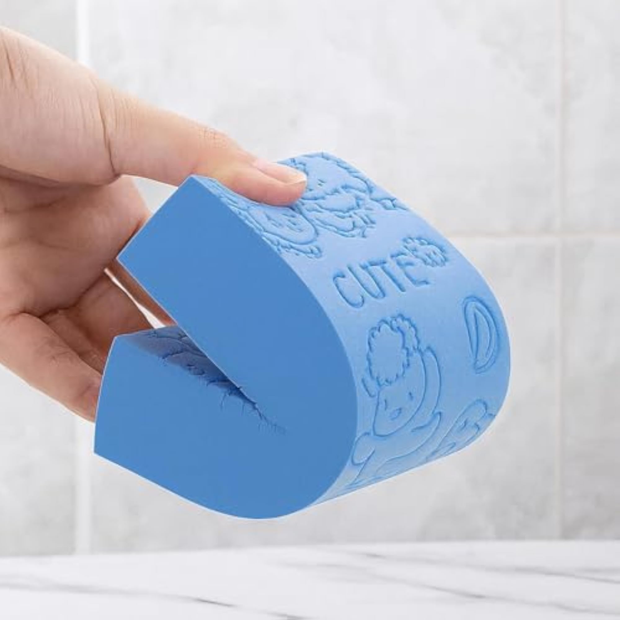 Exfoliating Bath Sponge for Gentle Peeling and Dead Skin Removal