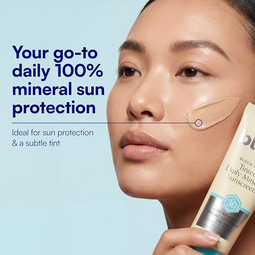 Image of Bliss Block Star Tinted Mineral Face Sunscreen SPF 30 - 1.4 Fl Oz - Radiant
