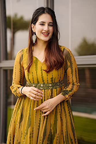 Image of Women's Grey Digital Printed Fox Georgette with Anarkali Cotton Kurtis and Kurta Set for Women Unique Geometric Print Casual Wear Full Length Gown Dress for Women