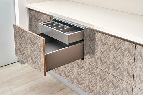 Papel pintado para muebles viejo texturizado Wallfluent con tableros marrones mate 5