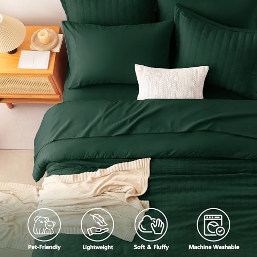 Image of CozyLux Full Size Comforter Sets Emerald Green, 7 Pieces Seersucker Textured Luxury Bed in a Bag, All Seasons Bedding Sets with Down Alternative Comforter, Sheets, Pillowcases & Shams, Bedroom Bed Set