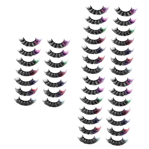 Faux cils colorés effet naturel pour réussir votre déguisement d'Halloween