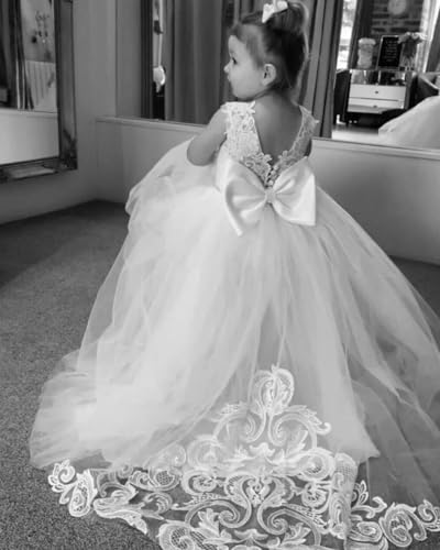 First Communion Dress for Girls - Tulle Princess Pageant Dress Kids Prom Ball Gowns with Bow-Knot and Tail3