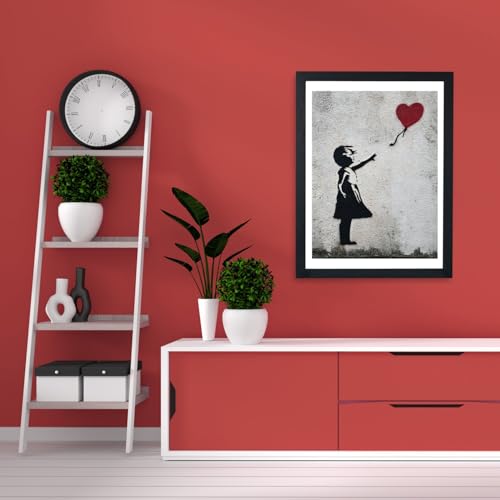 Fille avec ballon affiche encadrée Spiffing Prints cadre déco murale noire - 4