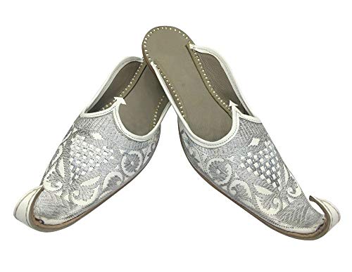 Moroccan Traditional Handmade Leather Khussa Babouches Slippers for Men2