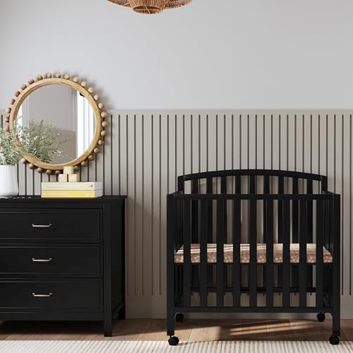 Davinci Dylan 3-in-1 Portable Baby Crib with Wheels