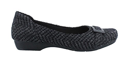 Clarks Women's Blanche West Flat2