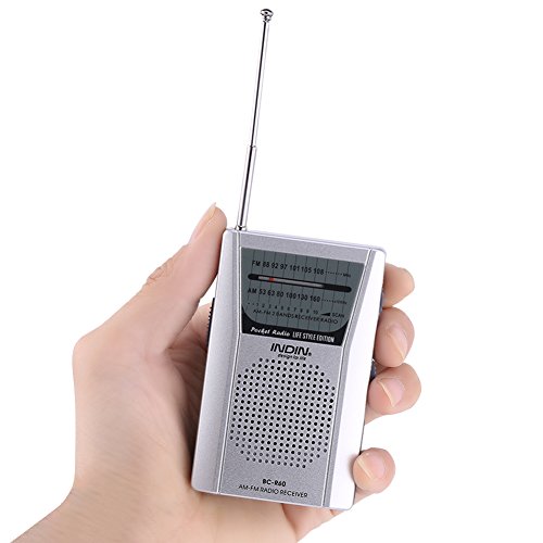 Radio portátil compacto AM/FM con altavoz integrado