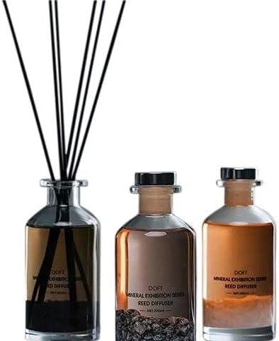 Amazon Co Jp リードディフューザー 芳香剤 0ml 大容量 有名香料メーカー ジボダン社 天然鉱石配合 インテリア おしゃれ 最高級 M S Doft ラベンダー ドラッグストア