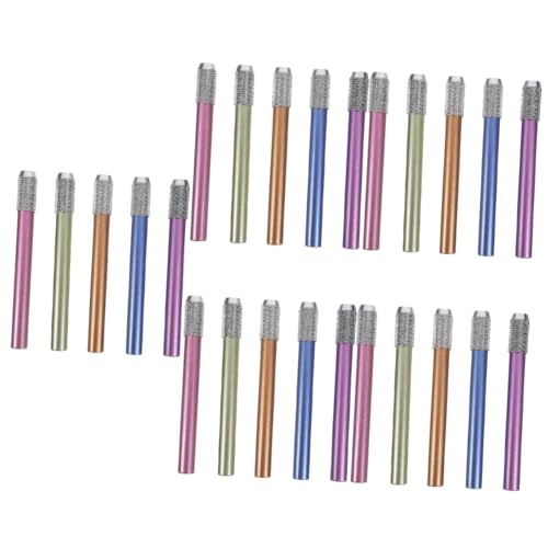 Prolongateur de crayon métal au quotidien dans l'atelier de dessin et fournitures scolaires