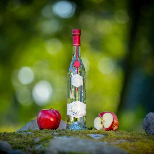 Obstbrand Apfel 0.5l (40% Vol) - Edler Apfelbrand aus besten Mecklenburger Äpfeln 500ml | Premium-Qualität | Schwechower Brennerei (1229)