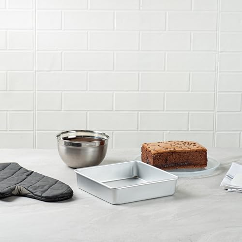 Restaurantware 8x8 Cake Pan - 1 Count Aluminum Square Baking Pan With Straight Sides - Oven-Safe Layer Cake Pan For Even-Heated Baking - Silver by Restaurantware - Image 4
