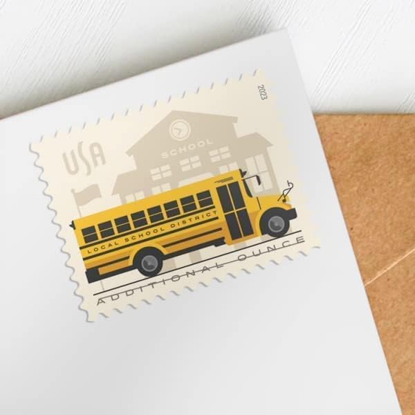 Miniatura 4 de Autobús escolar USPS Sellos postales adicionales 1 bobina de 100 estudiantes, niños, profesores, celebración, anuncio de fiesta (100 sellos)
