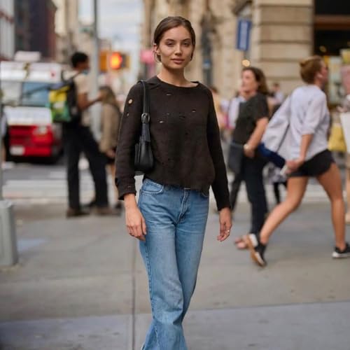 How Dayna Frazer Approaches Visual Strategy Through Research and Craft