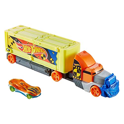 Image of Hot Wheels Plastic Crashing Rig, Pack Of 1, Multicolour