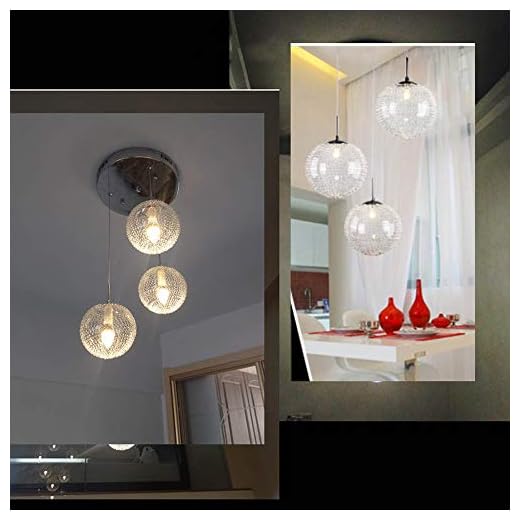 Vardagsrum restaurang ljuskrona modern minimalistisk trappa lång ljuskrona kreativ sovrum ljuskrona hotell villa trapphus hög filt pendellampa glaskula metall nät 1 lampa 3 lampor