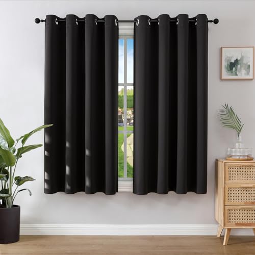 Joydeco Rideau Occultant 2 Pièces, Rideau Thermique Isolant Anti Chaleur Tenture Opaque à Oeillets Isolation Lumiere Anti UV Decoration Chambre Maison Salon...