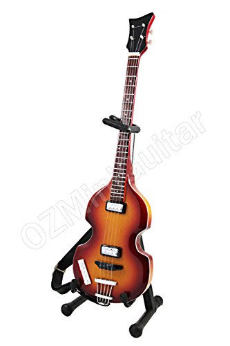 OZMiniGuitar Guitare Miniature Paul McCartney The Beatles Hofner Bass 1966 Without Pickguard - Les Beatles, Paul McCartney, John Lennon, RIngo Starr, George Harrison OZMiniGuitar Guitare Miniature Paul McCartney The Beatles Hofner Bass 1966 Without Pickguard – Image 3