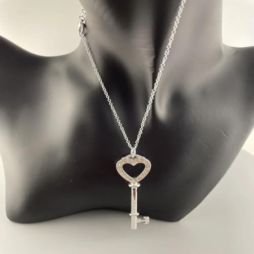 Collier clé en argent 925 pour accessoiriser vos tenues de soirée - 3