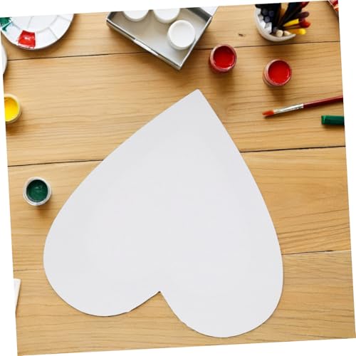Lienzo blanco en forma de corazón con base de madera y grano de lino 8