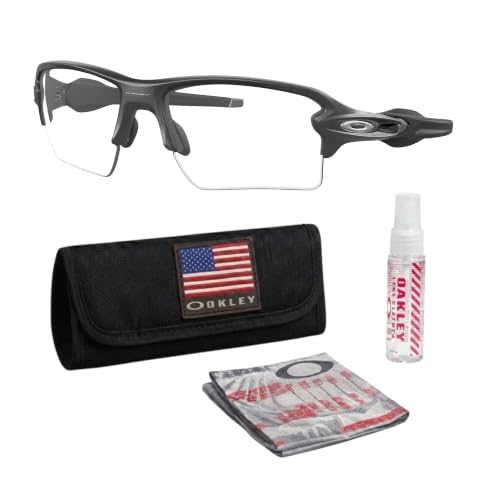 Image of Oakley FLAK 2.0 XL OO9188 Rectangle Sunglasses With Official Eyewear Kit | Men's & Women's Sunglasses