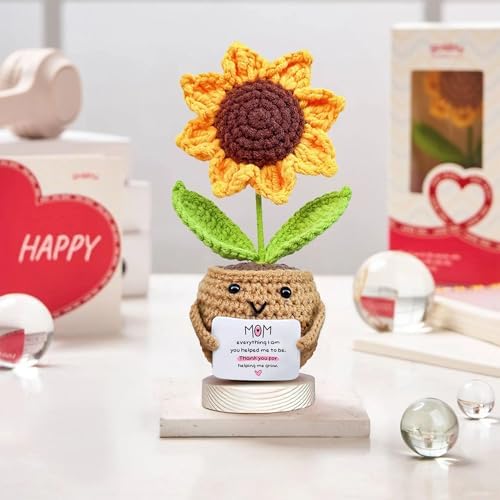 Gossby Gift for Mom from Daughter, Son, Kids - Mother's Day Basket Stuffers - Thank You MOM Sunflower Crochet - Christmas, Birthday Gift Idea for Mama - Knitted Crochet Doll with Sentimental Message — view 6