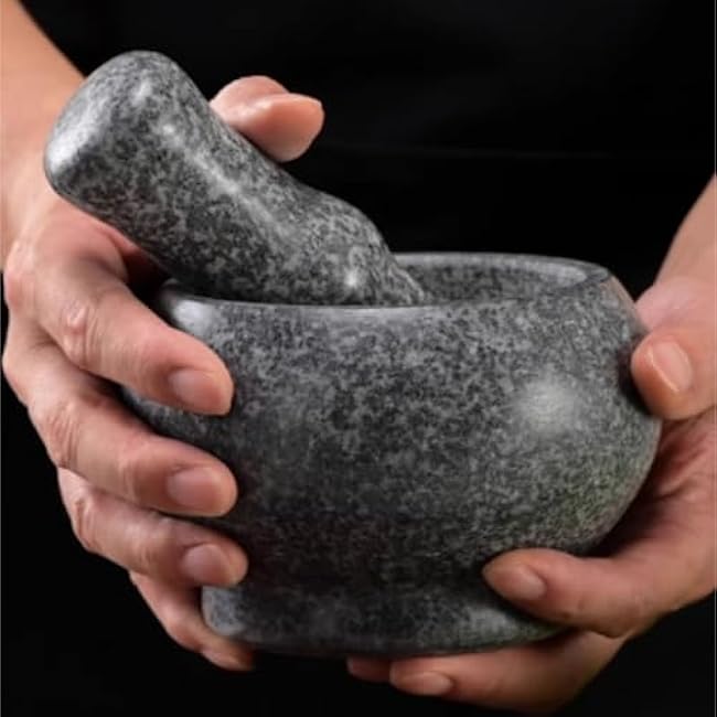 QUQUQ Mortar and Pestle Set Garlic Pounder Stone Mortar Garlic Press Garlic Press Household Garlic Pestle Set Seasoning Spice Tools(13x9cm)