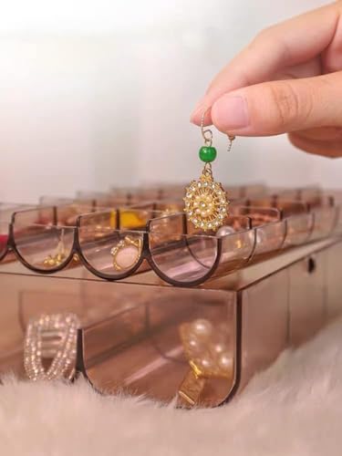 Image of Mini Jewellery Travel Case, Acrylic Jewellery Organizer Box, Small Portable Storage Holder for Rings Earrings Necklaces, Pack of 1