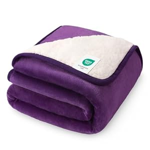 Luciphia Waterproof Blanket for Dog Washable Reversible Sherpa Fleece Throw Blanket for Bed Couch Soft Liquid Pee Proof Furniture Cover Protector for Small Medium Large Pet Cat Purple 35″ x 25″
