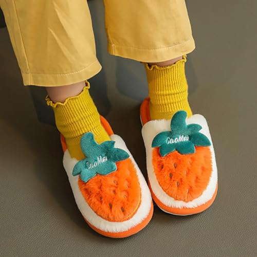 Infant Shoes Girls Cute Warm Slipper in Winter Soft Plush Strawberry Pattern Slippers Non-Slip Toddler House Slippers3