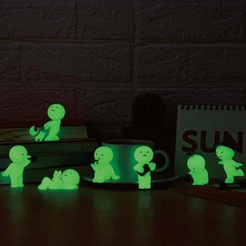 Image of Smiski Sunday Glow in the Dark Figure