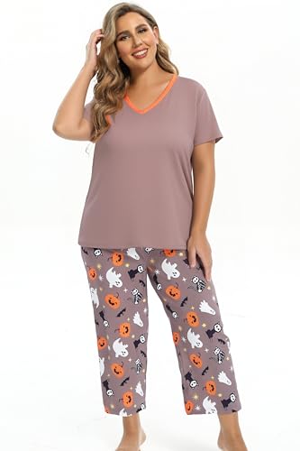 Image of Vozanet Women's Pajamas Set Soft V Neck Sleepwear Top and Capri Pj Lounge Sets Cartoon Heart Shape Cat Nighty Plus Size