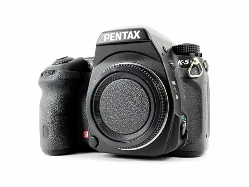 Pentax K-5 Appareil photo numérique Reflex 16.3 Mpix Boîtier nu Noir (Import Royaume Uni)