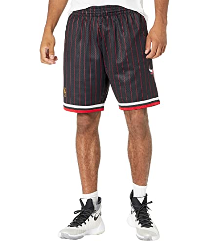 Mitchell & Ness NBA Alternate Swingman Shorts Bulls 96-97 Black MD