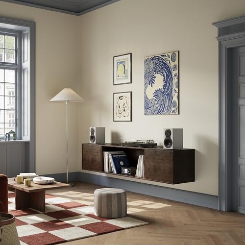 DALI SONIK 1 compact bookshelf speakers in a modern setup