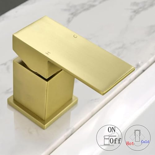 Pommeau de douche dorée 4 jets multifonction pour optimiser la pression d'eau de la douche