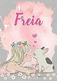  Freia: Notizbuch A5  Personalisierter vorname Freia  Geburtstagsgeschenk für Frau Mutter Tochter Schwester  Nettes Mädchen mit Bulldogge  120 Seiten liniert, Kleinformat A5 (14,8 x 21 cm)