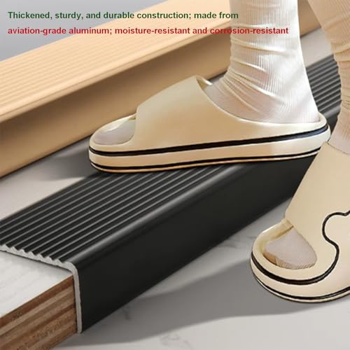Borde de Escalera de Aluminio para proteger peldaños en accesos de casas y oficinas 8