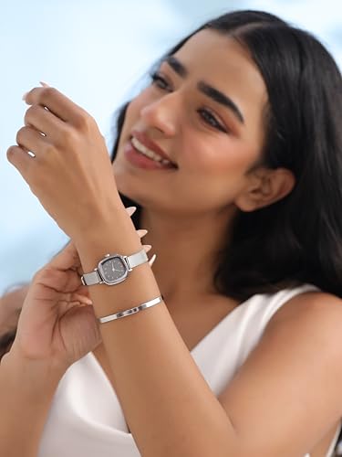 Image of Retro Hues Collection Analog Stainless Steel Wrist Watch for Women | Birthday Anniversary Gift