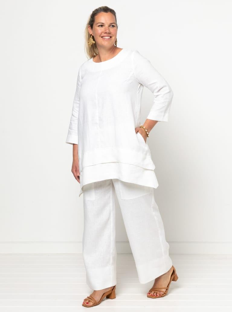 Style Arc Sewing Pattern - Daisy Designer Pant and Tunic Outfit (Sizes 18-30)