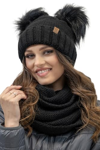 VIVISENCE Damen-Set Mit Bommelmütze Und Loop-Schal - Zwei Große Bommeln Aus Umweltfreundlichen Fasern Antistatisches Fleece Perfekte Passform Warmes Garn, Schwarz,Einheitsgröße