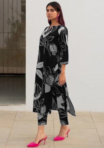 Image of GoSriKi Women's Cotton Blend Straight Printed Kurta with Pant